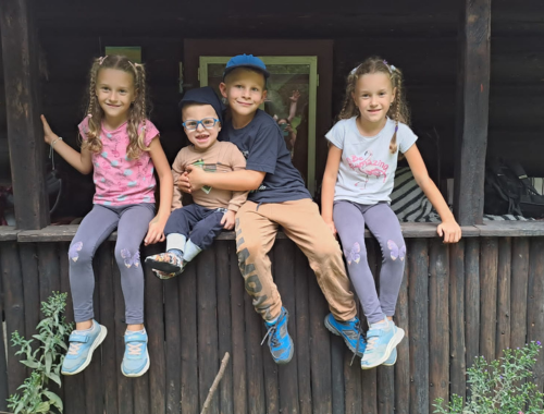 Kluci se sestřenicemi